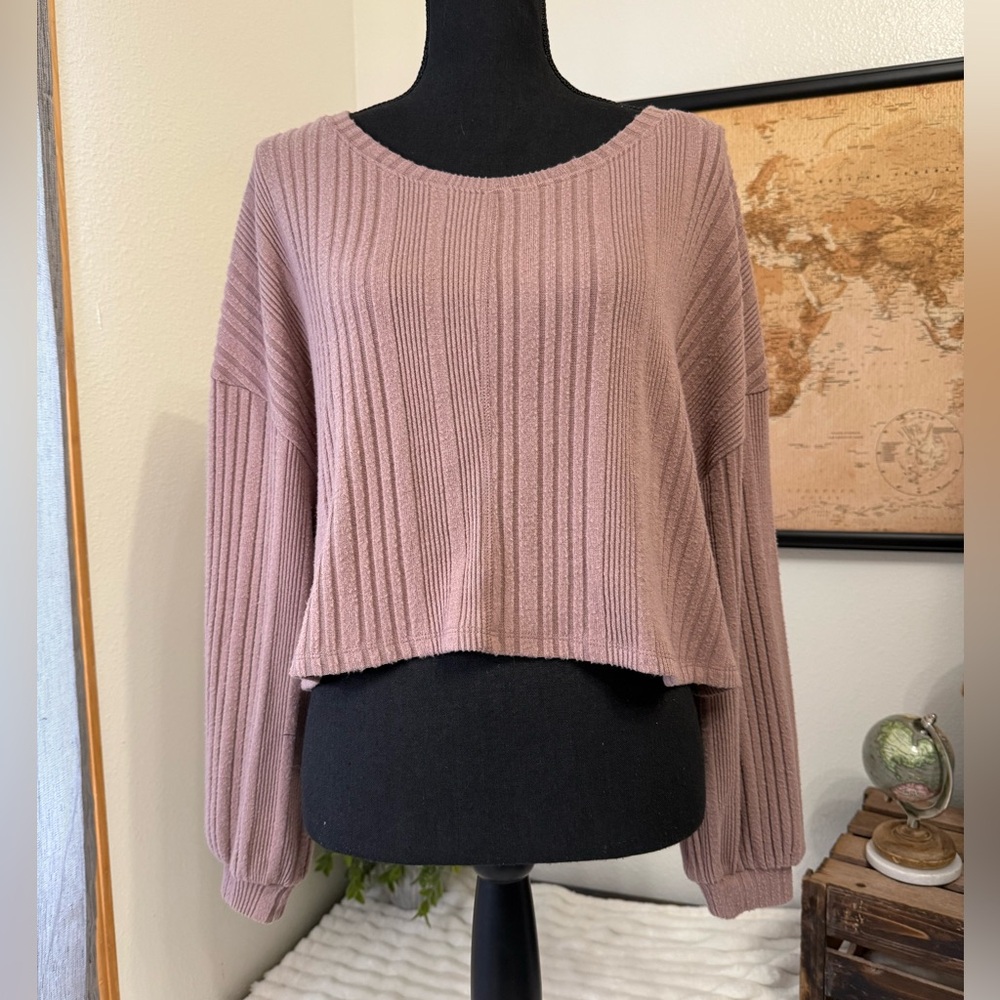 Mustard Seed cropped lightweight oversized sweater size small